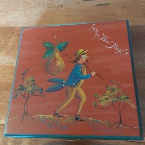 One of a Kind ! Wooden Box Hinged Whimical Folk Art